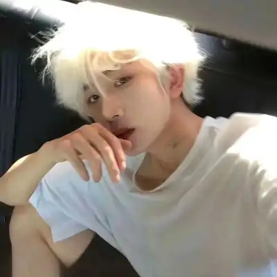 郑钦文在,澳网慈善赛,首秀告捷,新葡京,新葡京app,新葡京娱乐,新普京赌场