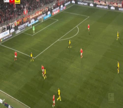 邊翼衛鄧弗,裏斯荷蘭賽,場連續進球,新葡京,新葡京app,新葡京娱乐,新普京赌场